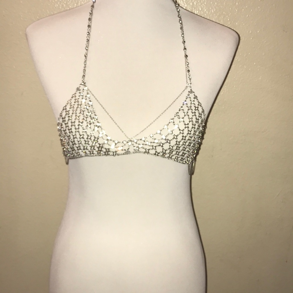 Chain bra